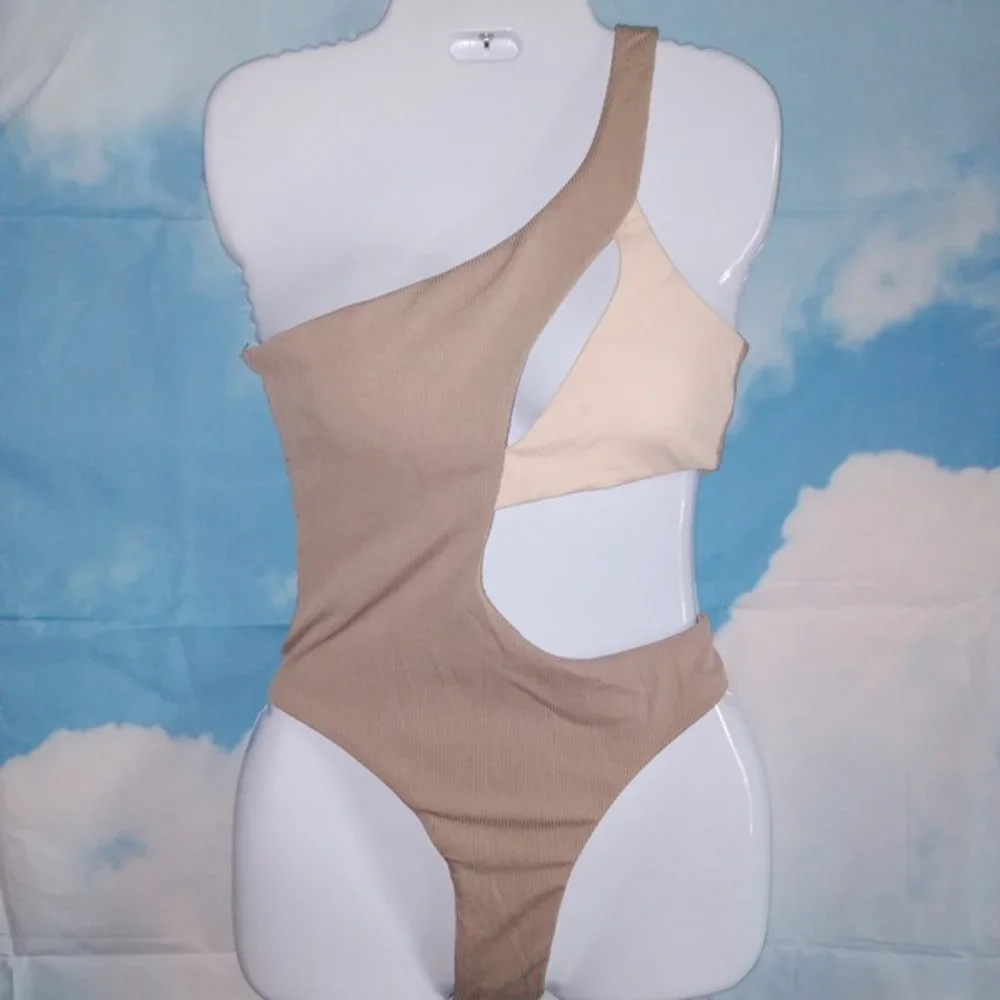 Zaful One-Shoulder 1-piece Cut-out Coffee and Cream Swimsuit – Size U.S. 4 New - Picture 1 of 2